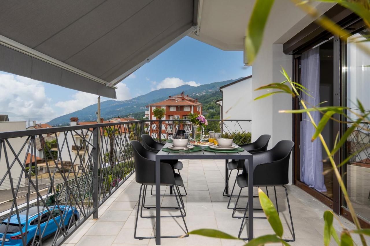 Villa Adriatic, Apartment Chiara With Sea View And Heated Swimming Pool, Free Private Parking, Ičići Exteriör bild